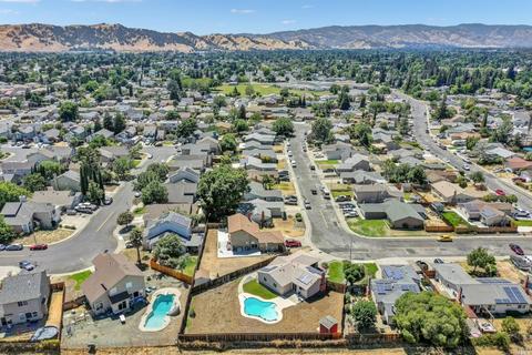 405 Colonial Cir, Vacaville, CA 95687 photo 27