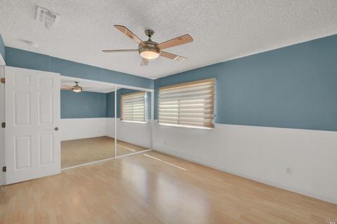 405 Colonial Cir, Vacaville, CA 95687 photo 22