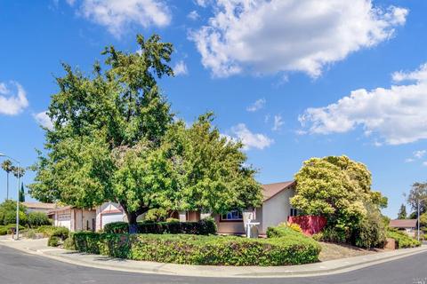 3000 Chestnut Ct, Fairfield, CA 94533 photo 2