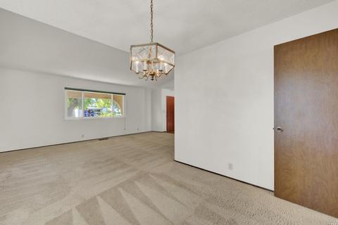 3000 Chestnut Ct, Fairfield, CA 94533 photo 12