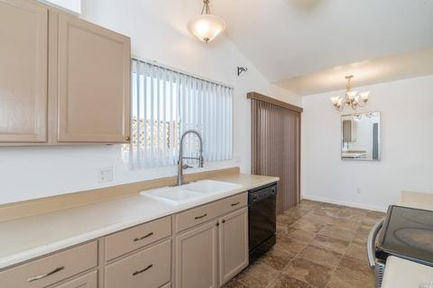2795 Barbour Dr, Fairfield, CA 94534 photo 17