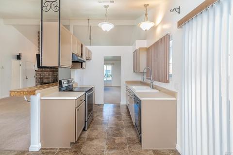 2795 Barbour Dr, Fairfield, CA 94534 photo 3