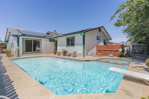 2795 Barbour Dr, Fairfield, CA 94534 photo 2