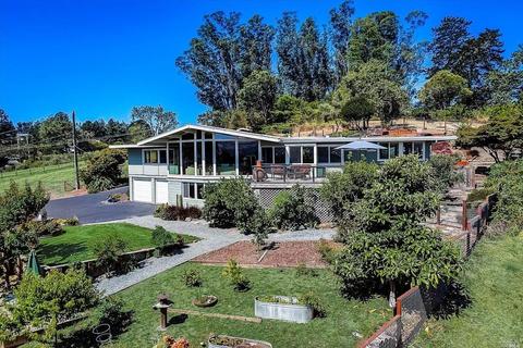 8841 Poplar Ave, Cotati, CA 94931 photo 3