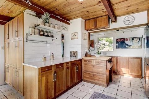 8841 Poplar Ave, Cotati, CA 94931 photo 17