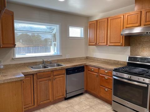 177 Manor Dr, Bay Point, CA 94565 photo 3