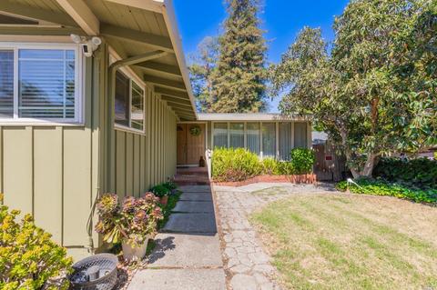 144 George Cir, Vallejo, CA 94591 photo 2