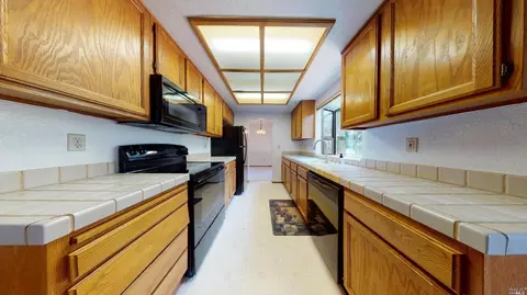 2776 Bay Tree Dr, Fairfield, CA 94533 photo 3