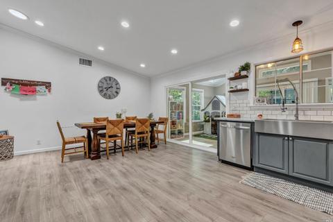 272 Edwin Dr, Vacaville, CA 95687 photo 11