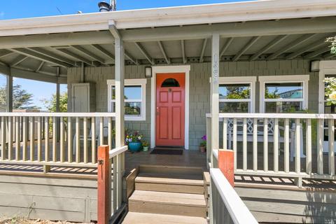 125 Taylor St, Bodega Bay, CA 94923 photo 2