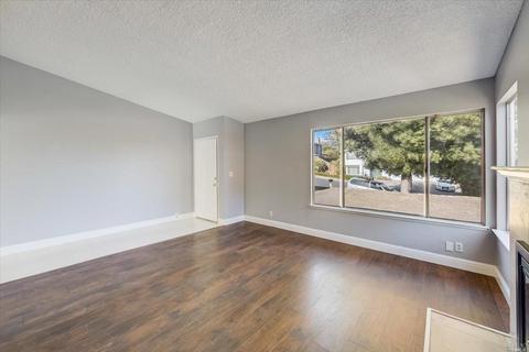 261 Woodridge Dr, Vallejo, CA 94591 photo 5
