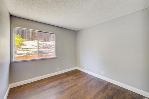 261 Woodridge Dr, Vallejo, CA 94591 photo 20