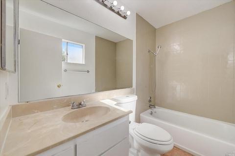 261 Woodridge Dr, Vallejo, CA 94591 photo 19