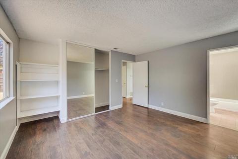 261 Woodridge Dr, Vallejo, CA 94591 photo 17