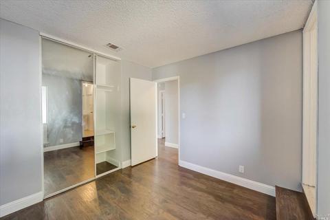 261 Woodridge Dr, Vallejo, CA 94591 photo 23