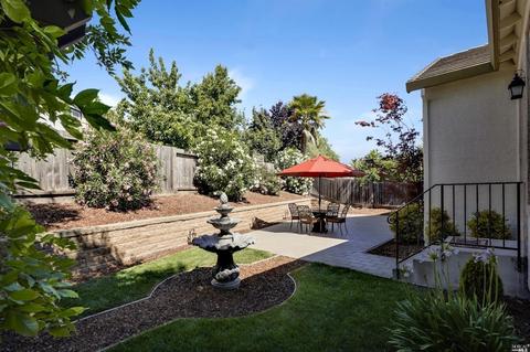 596 Decanter Cir, Windsor, CA 95492 photo 20