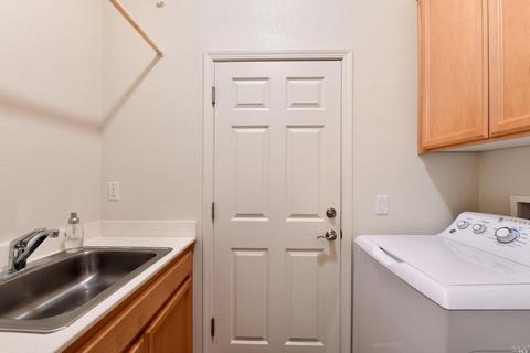 596 Decanter Cir, Windsor, CA 95492 photo 18