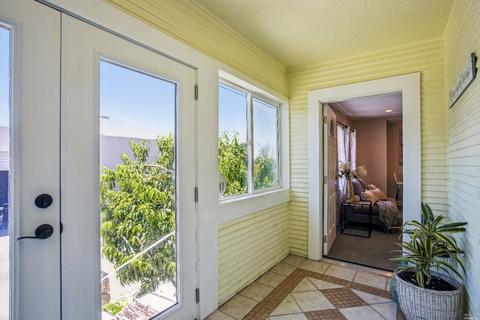 644 Everett Pl, Vallejo, CA 94590 photo 5
