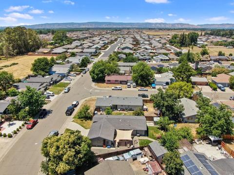 820 Camelia Dr, Dixon, CA 95620 photo 32