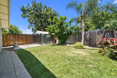 820 Camelia Dr, Dixon, CA 95620 photo 27