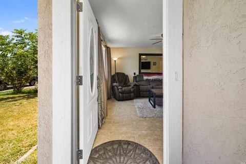 820 Camelia Dr, Dixon, CA 95620 photo 7