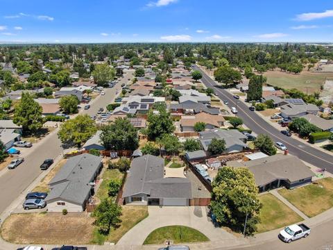 820 Camelia Dr, Dixon, CA 95620 photo 38