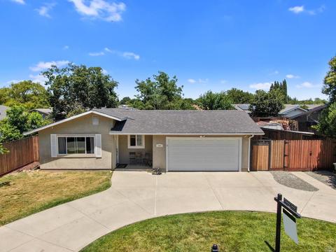 820 Camelia Dr, Dixon, CA 95620 photo 3