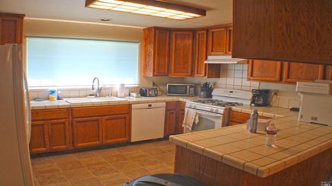1628 Camellia Cir, Willits, CA 95490 photo 8