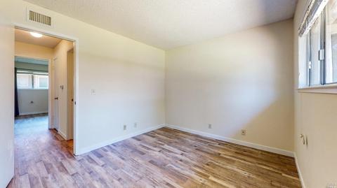 28 Trinity Dr, Novato, CA 94947 photo 22