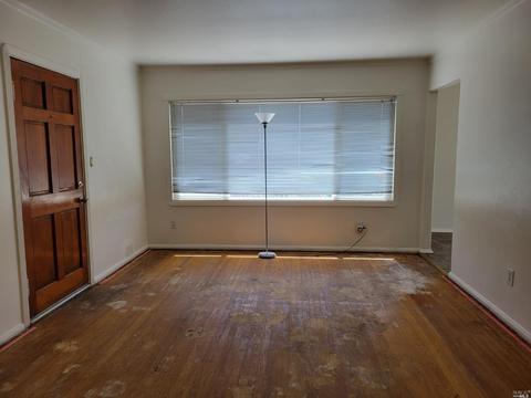 208 Wallace Ave, Vallejo, CA 94590 photo 4