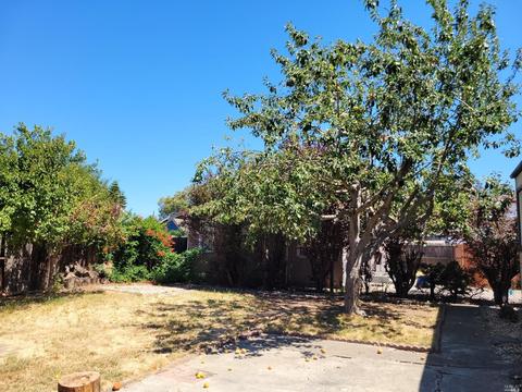208 Wallace Ave, Vallejo, CA 94590 photo 32