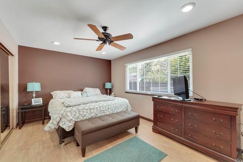 148 Tellerday Ct, Vallejo, CA 94589 photo 28