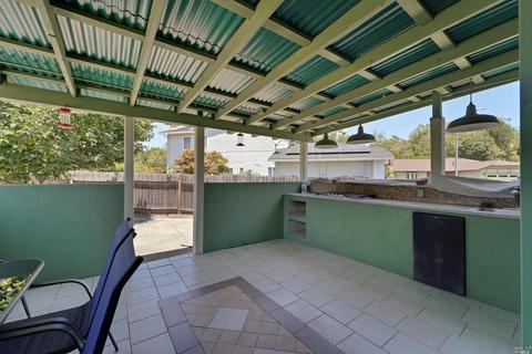 148 Tellerday Ct, Vallejo, CA 94589 photo 32