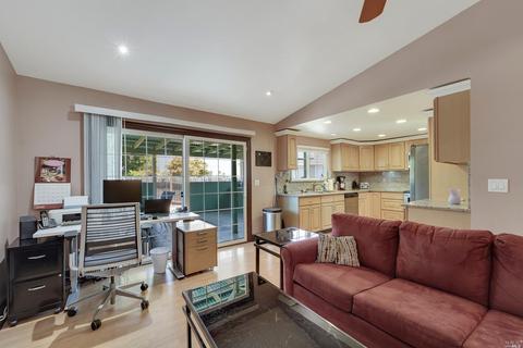 148 Tellerday Ct, Vallejo, CA 94589 photo 17