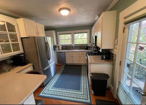 911 Wright St, Santa Rosa, CA 95404 photo 10