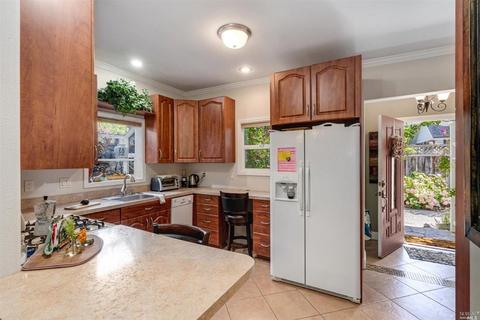 911 Wright St, Santa Rosa, CA 95404 photo 23