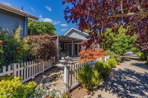 911 Wright St, Santa Rosa, CA 95404 photo 41