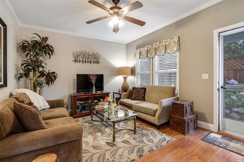 911 Wright St, Santa Rosa, CA 95404 photo 24