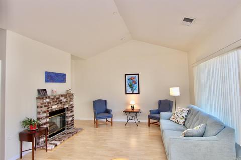 867 Bob Crosby Way, Windsor, CA 95492 photo 4