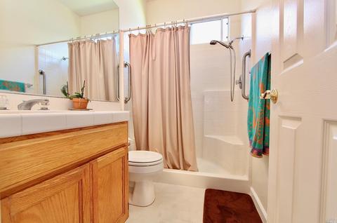 867 Bob Crosby Way, Windsor, CA 95492 photo 8