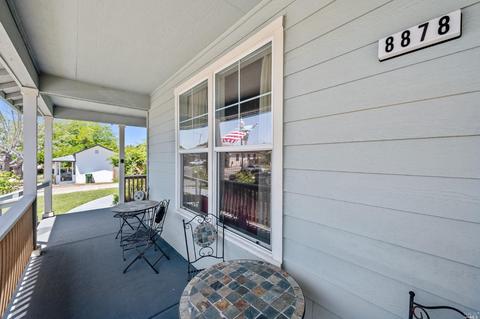 8878 Windsor Rd, Windsor, CA 95492 photo 4