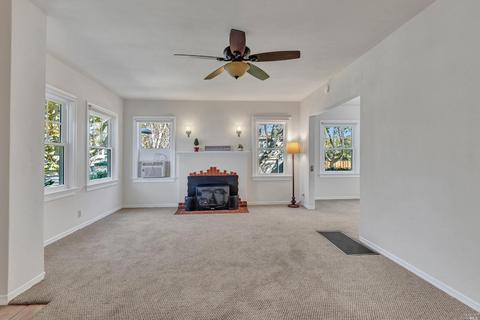 1945 Indiana St, Vallejo, CA 94590 photo 3
