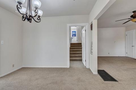 1945 Indiana St, Vallejo, CA 94590 photo 6