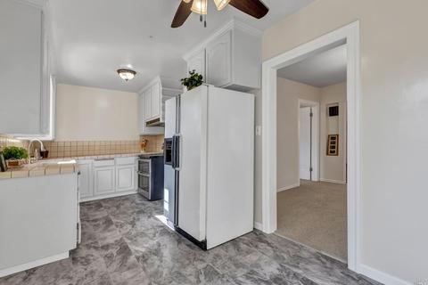 1945 Indiana St, Vallejo, CA 94590 photo 7