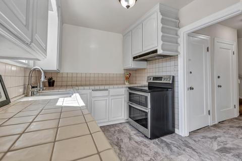 1945 Indiana St, Vallejo, CA 94590 photo 11
