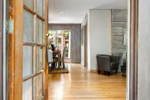 17 Oak Rd, Fairfax, CA 94930 photo 14