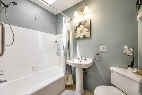 17 Oak Rd, Fairfax, CA 94930 photo 52
