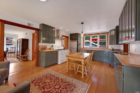 7380 E Hurlbut Ave, Sebastopol, CA 95472 photo 4