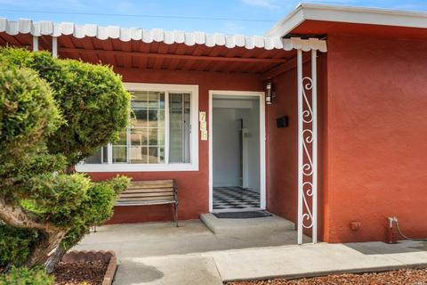 708 Fulton Ave, Vallejo, CA 94591 photo 1
