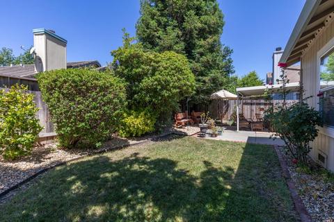 8473 Shadetree Dr, Windsor, CA 95492 photo 16